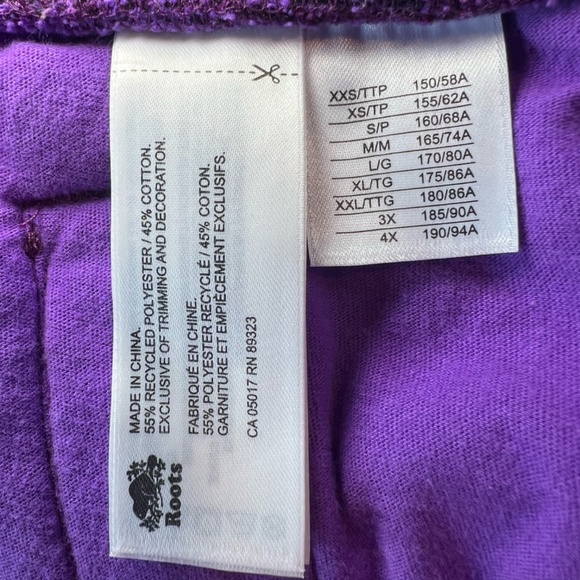 ROOTS Canada Womens Cut Off Sweat Shorts Purple Pull On Patch Logo Pockets Small - Picture 11 of 11
